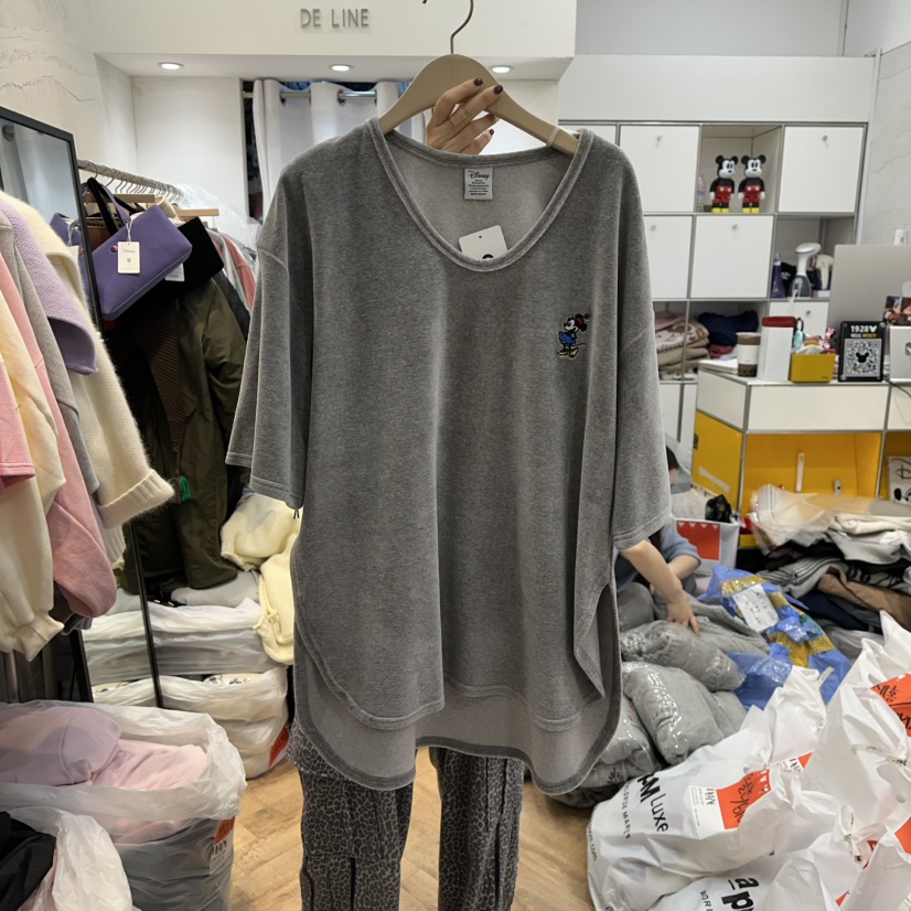 DE LINE東大門㊣直郵女士新品推薦職業熱賣人氣時尚休閑T恤DE LINET恤圖色3