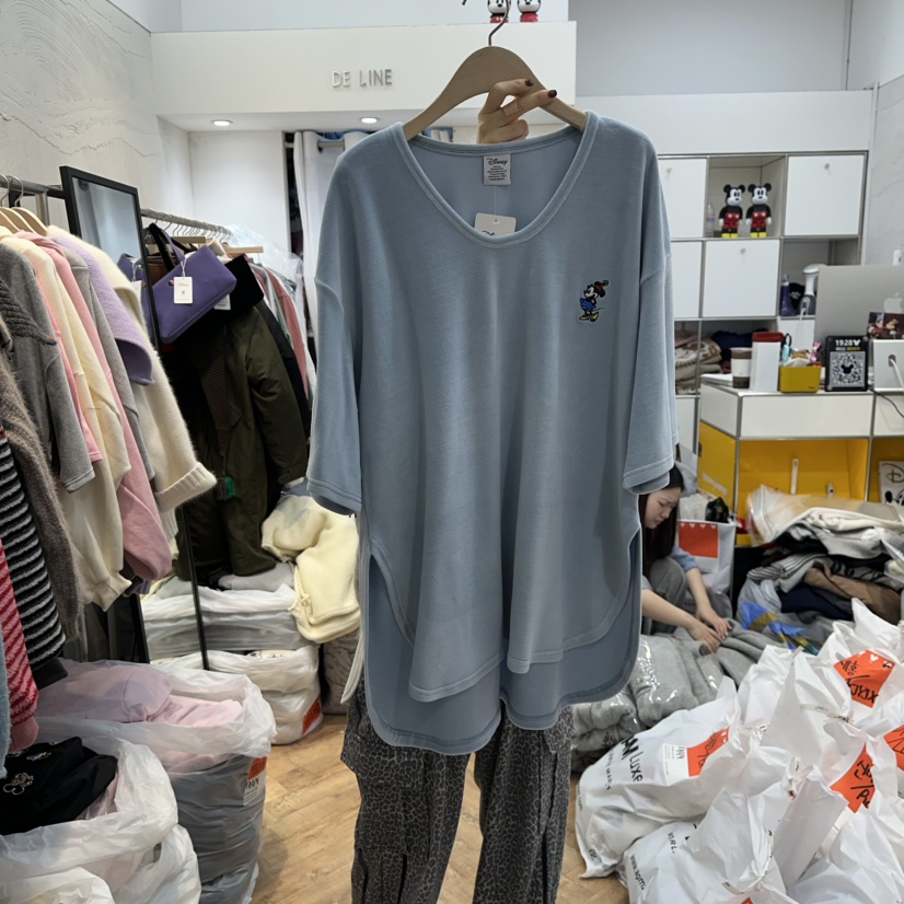 DE LINE東大門㊣直郵女士新品推薦職業熱賣人氣時尚休閑T恤DE LINET恤圖色4