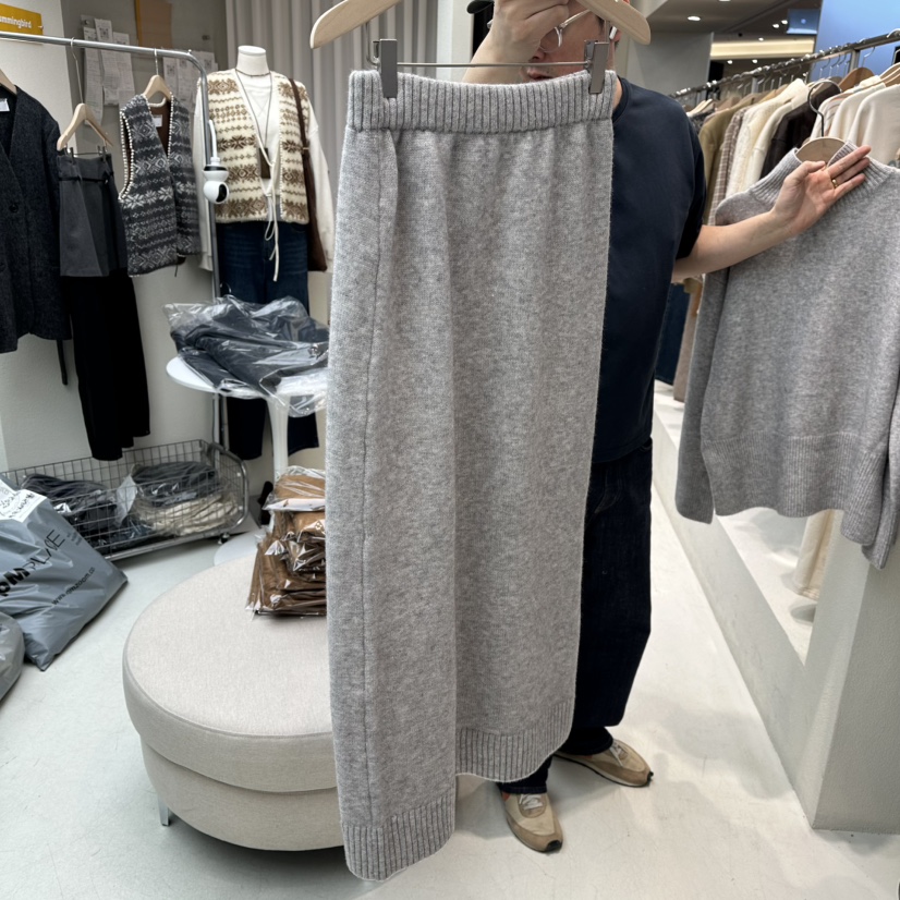 HUMMING BIRD韓國直郵㊣女士新款職業休閑25秋冬推薦人氣長裙HUMMING BIRD長裙圖色1