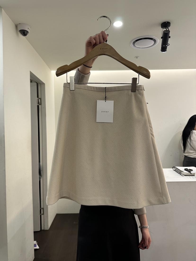 YOUR-P韓國代購㊣女士新款推薦25秋冬休閑職業熱賣時尚短裙YOUR-P短裙圖色1
