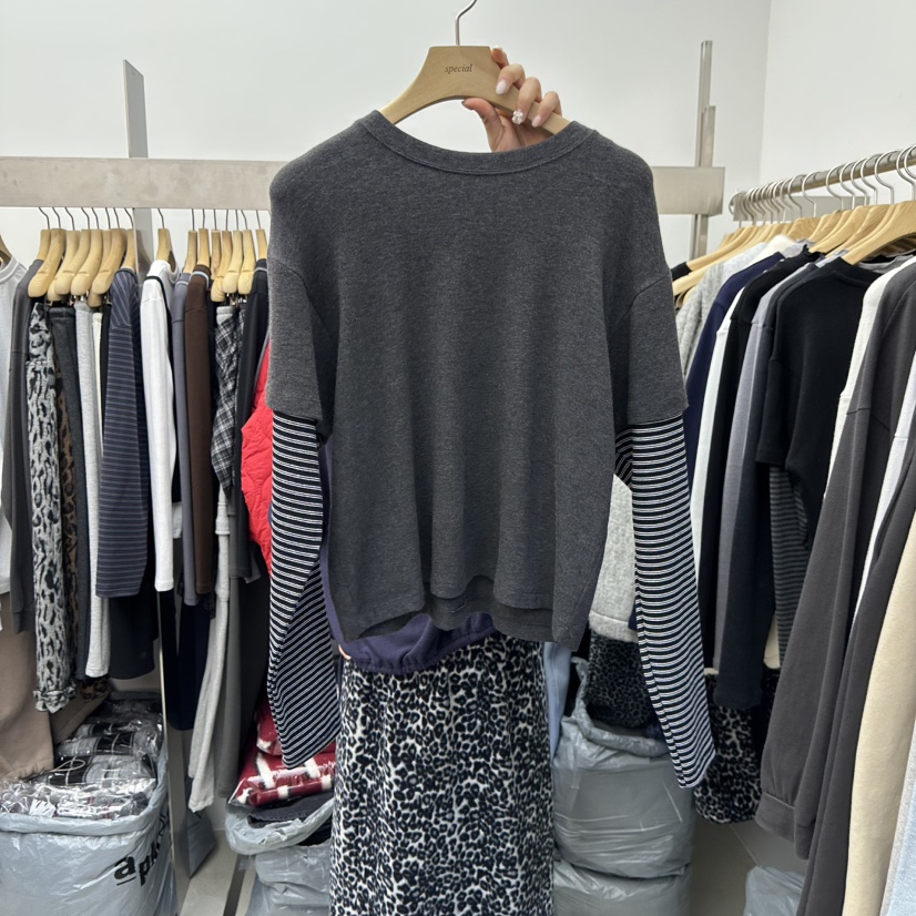 SPECIAL東大門㊣代購女士新款熱賣人氣職業推薦長袖T恤假兩件SPECIAL長袖T恤圖色3