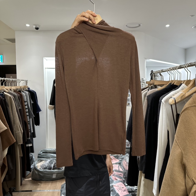 LEWIN東大門㊣直郵女裝新款25秋冬熱賣推薦時尚長袖T恤羊毛LEWIN長袖T恤圖色3