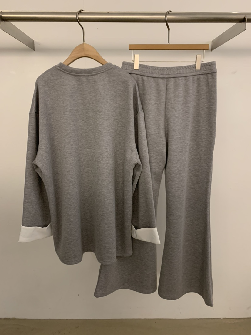 UNDER KEY東大門㊣代購女士新款職業推薦熱賣套裝羊絨喇叭UNDER KEY套裝