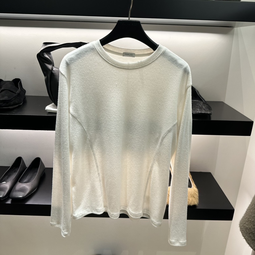 FEBRUARY 11韓國直郵㊣女士新品熱賣推薦時尚長袖T恤抓絨保暖FEBRUARY 11長袖T恤圖色1