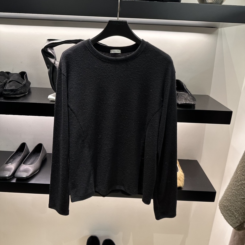 FEBRUARY 11韓國直郵㊣女士新品熱賣推薦時尚長袖T恤抓絨保暖FEBRUARY 11長袖T恤圖色3