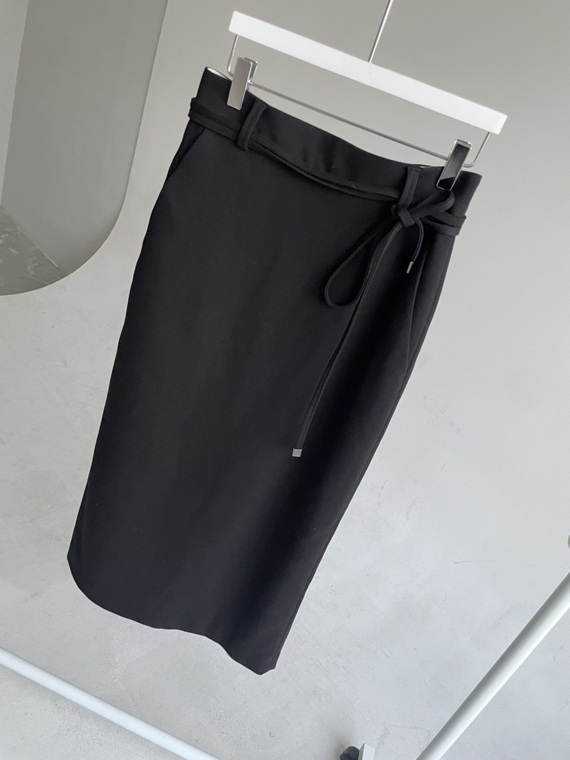 URBANE cloth韓國直郵㊣女裝新品熱賣時尚休閑職業25秋冬長裙URBANE cloth長裙