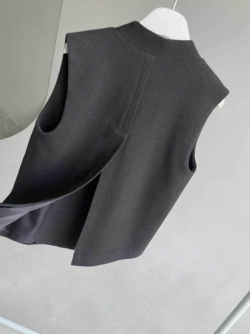 URBANE cloth東大門㊣直郵女裝新款推薦時尚熱賣馬甲不含內搭URBANE cloth馬甲