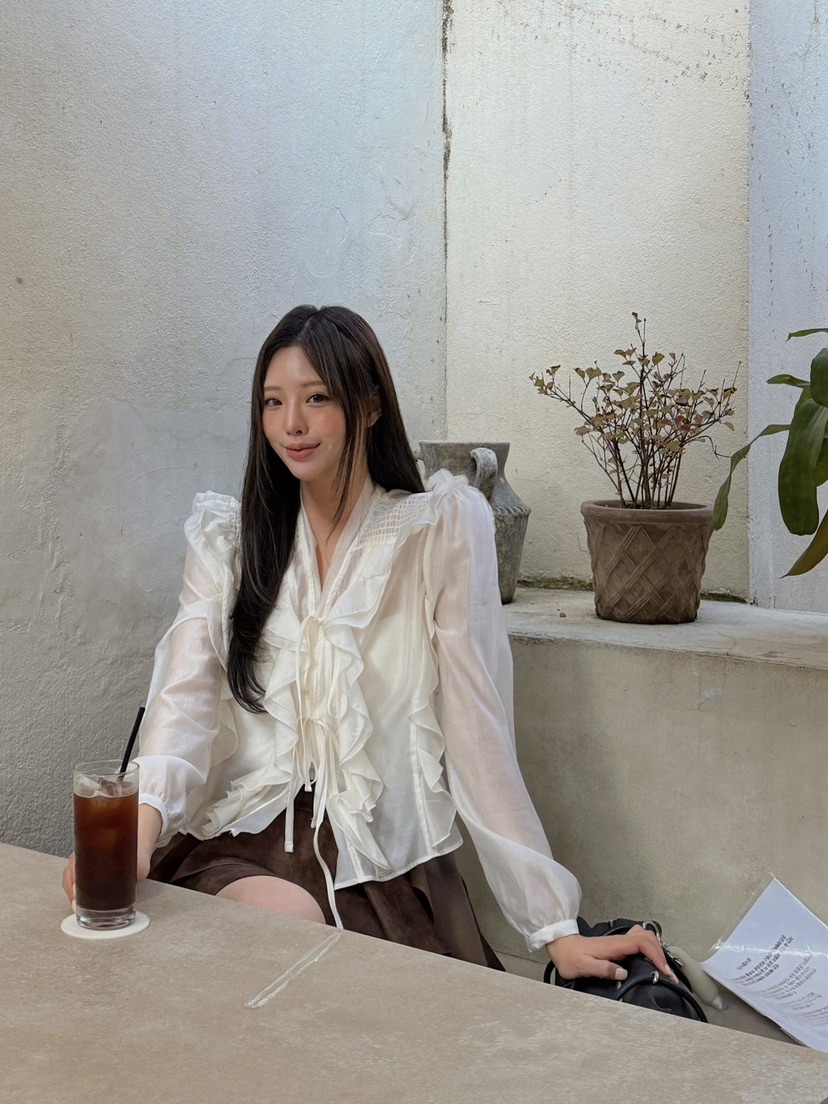 81 MARKET-L東大門㊣代購女裝新款休閑25秋冬人氣襯衫蕾絲衫81 MARKET-L襯衫/蕾絲衫