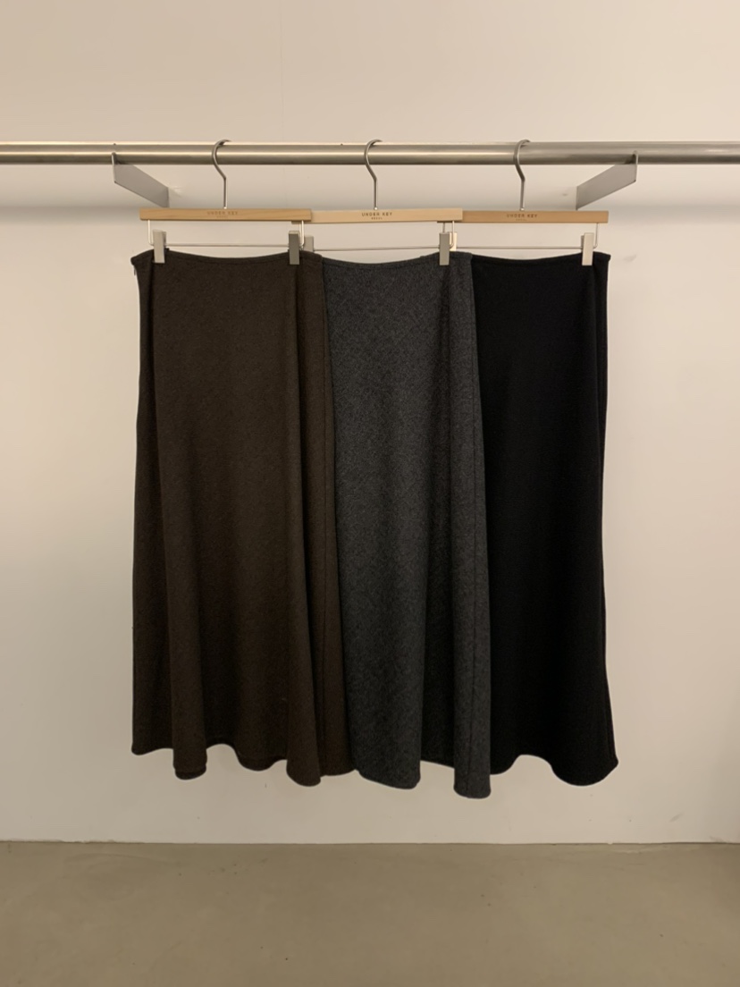 UNDER KEY韓國直郵㊣女士新品人氣熱賣推薦時尚職業25秋冬長裙UNDER KEY長裙