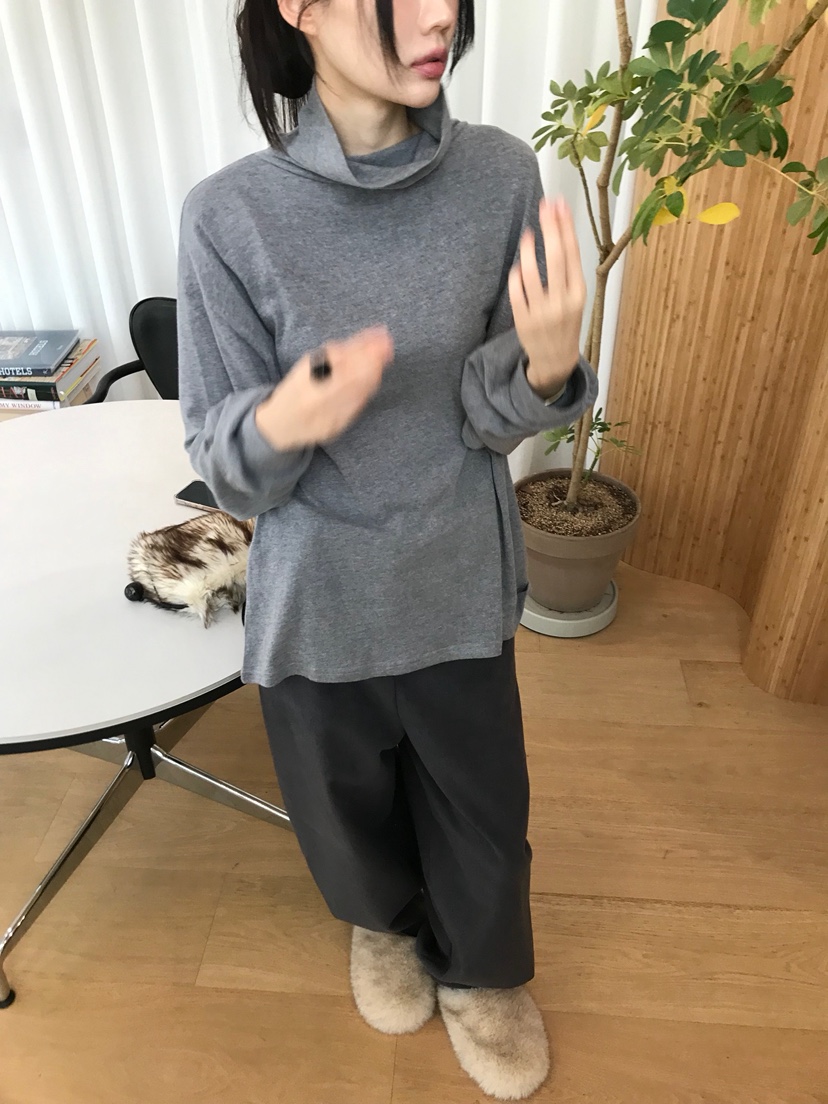 ME MO韓國直郵㊣女裝新品時尚熱賣職業人氣25秋冬推薦長袖T恤ME MO長袖T恤