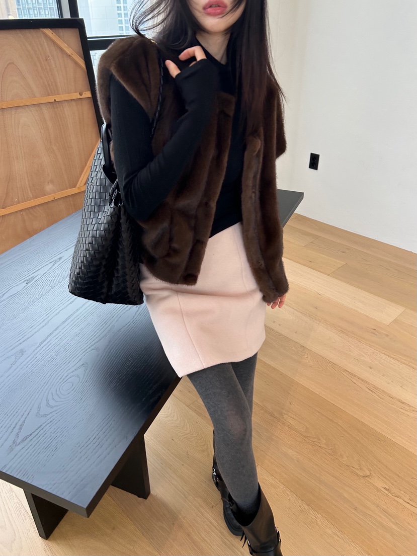 ME MO東大門㊣實拍女士新品推薦25秋冬職業馬甲不含內搭貂皮ME MO馬甲