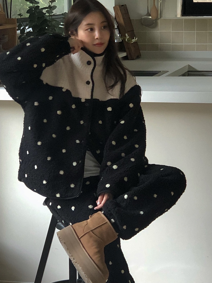 ONDO-P韓國代購㊣女士新品休閑人氣職業推薦時尚熱賣夾克條紋ONDO-P夾克