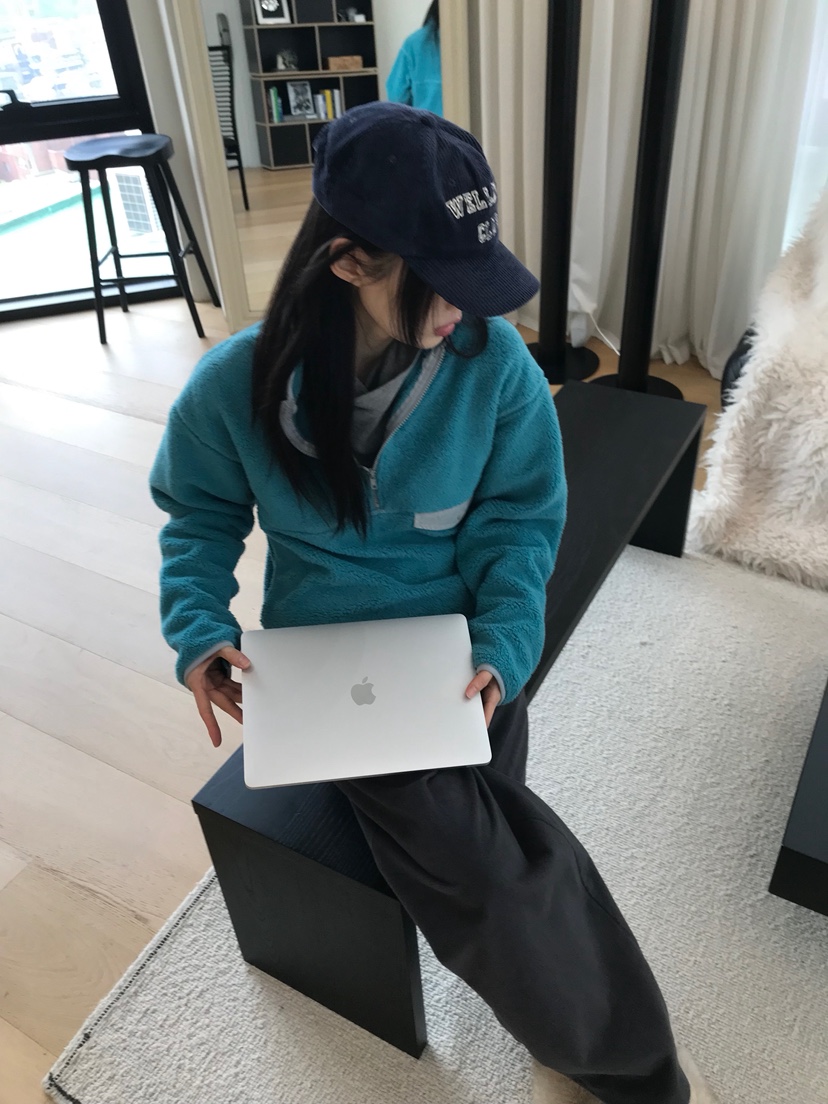 ME MO韓國代購㊣女裝新品休閑熱賣人氣職業推薦時尚衛衣羊毛ME MO衛衣