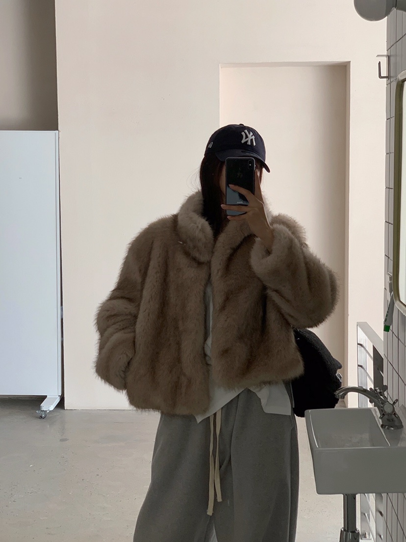 VERANDA東大門㊣代購女士新品時尚休閑推薦短款大衣生態毛毛皮VERANDA短款大衣