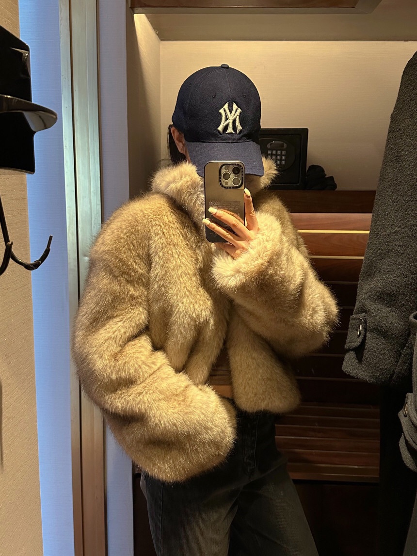 VERANDA東大門㊣代購女士新品時尚休閑推薦短款大衣生態毛毛皮VERANDA短款大衣