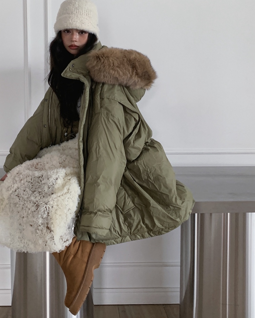 LIVE AID-P韓國直郵㊣女裝新款熱賣時尚休閑長款羽絨服狐貍LIVE AID-P長款羽絨服