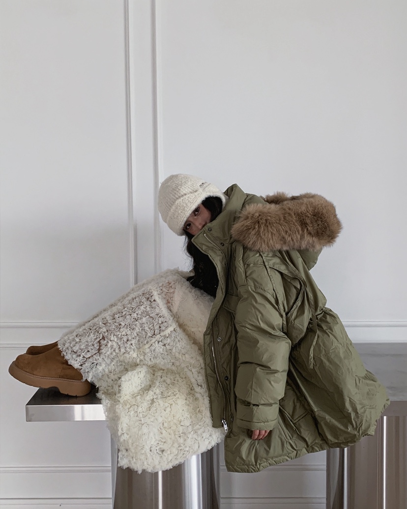 LIVE AID-P韓國直郵㊣女裝新款熱賣時尚休閑長款羽絨服狐貍LIVE AID-P長款羽絨服