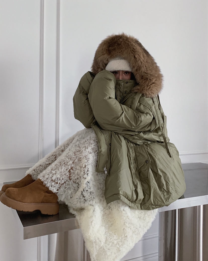 LIVE AID-P韓國直郵㊣女裝新款熱賣時尚休閑長款羽絨服狐貍LIVE AID-P長款羽絨服