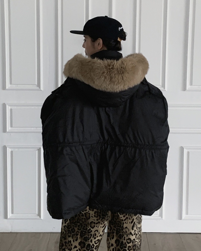 LIVE AID-P韓國直郵㊣女裝新款熱賣時尚休閑長款羽絨服狐貍LIVE AID-P長款羽絨服