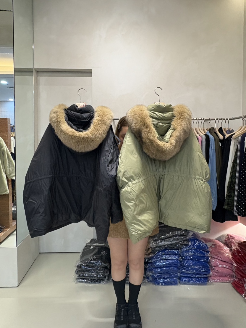 LIVE AID-P韓國直郵㊣女裝新款熱賣時尚休閑長款羽絨服狐貍LIVE AID-P長款羽絨服