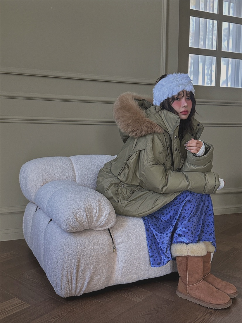 LIVE AID-P韓國直郵㊣女裝新款熱賣時尚休閑長款羽絨服狐貍LIVE AID-P長款羽絨服