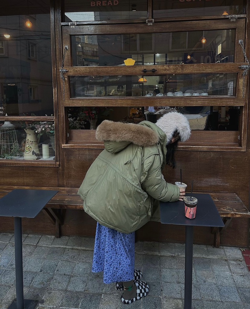 LIVE AID-P韓國直郵㊣女裝新款熱賣時尚休閑長款羽絨服狐貍LIVE AID-P長款羽絨服