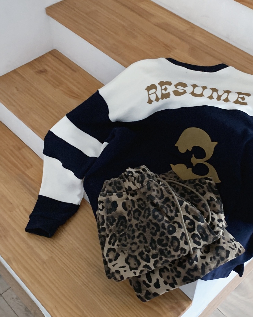 LIVE AID-P東大門㊣直郵女士新品25秋冬人氣休閑推薦長袖T恤LIVE AID-P長袖T恤