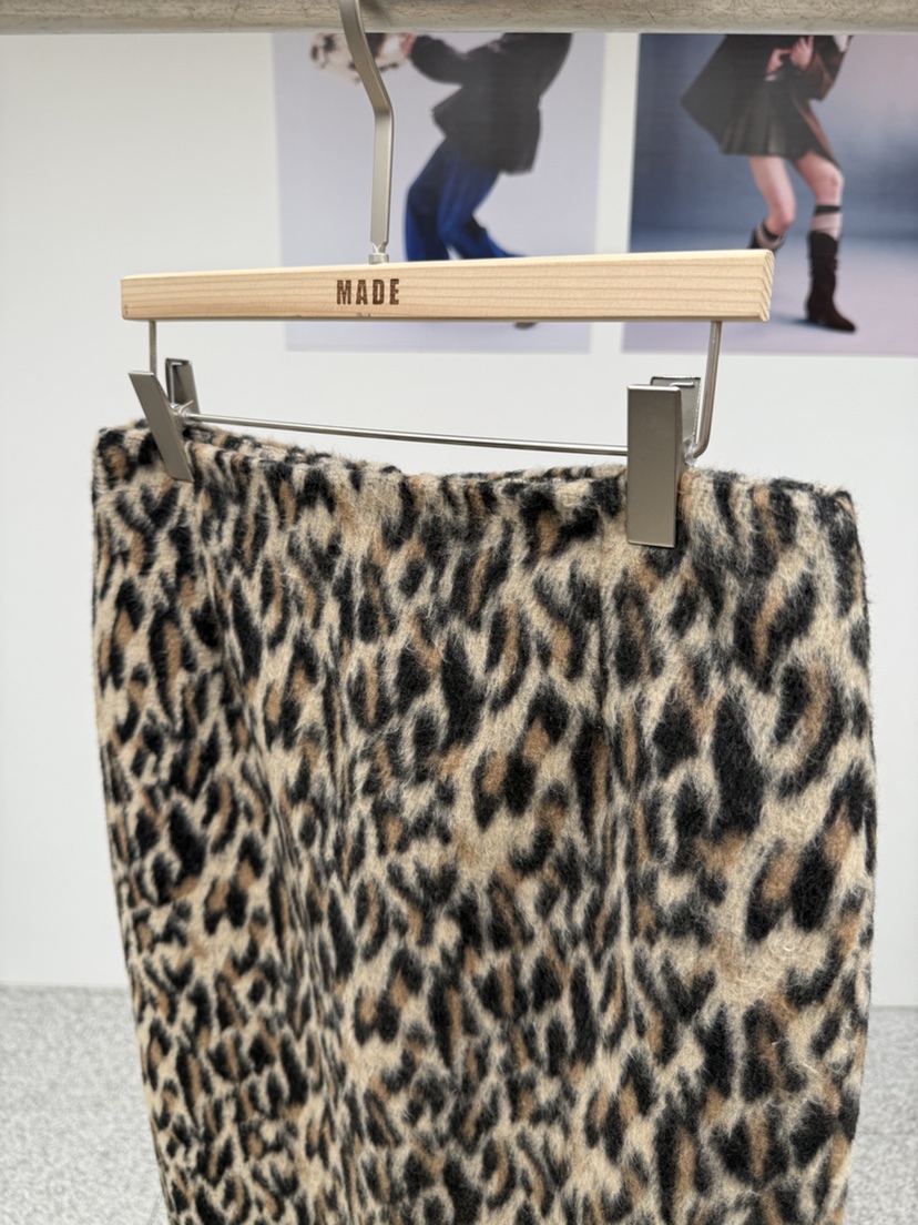 MADE-P韓國直郵㊣女士新品時尚熱賣休閑推薦25秋冬半身裙中短裙MADE-P半身裙/中短裙