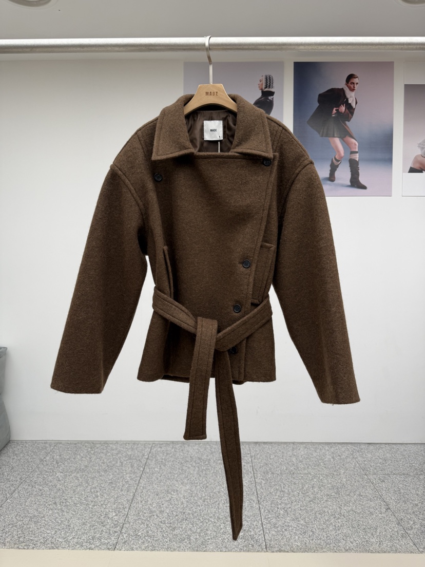 MADE-P韓國代購㊣女士新款時尚職業推薦熱賣25秋冬短款大衣MADE-P短款大衣圖色1