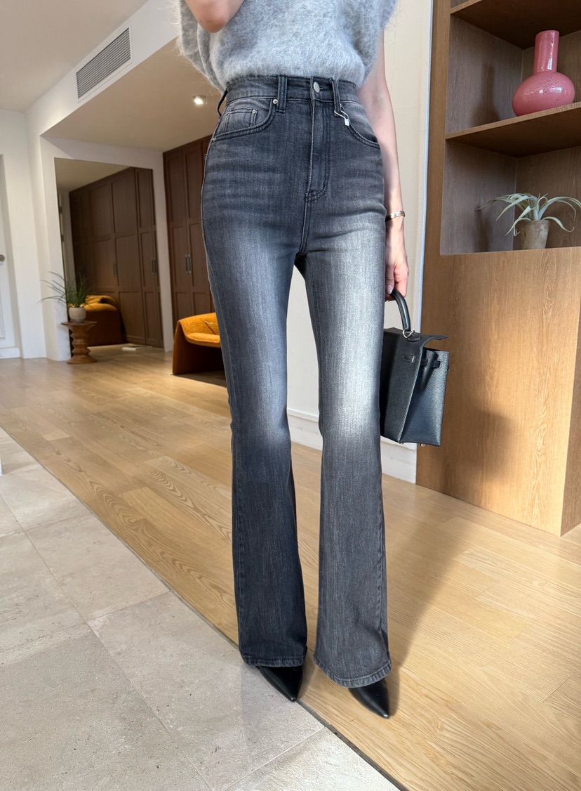 LAVIEU東大門㊣直郵女士新款人氣熱賣職業牛仔褲水洗牛仔布LAVIEU牛仔褲