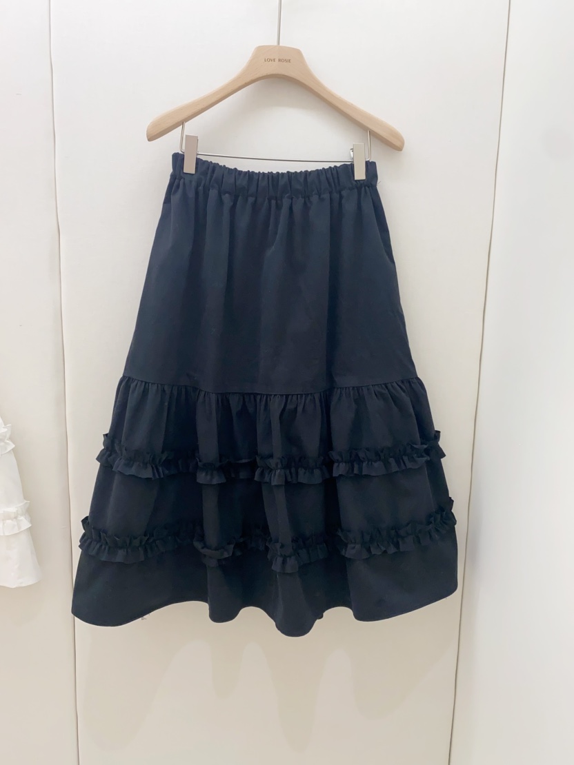 LOVE ROSIE東大門㊣實拍女士新款25秋冬半身裙中短裙荷葉邊絨LOVE ROSIE半身裙/中短裙圖色1