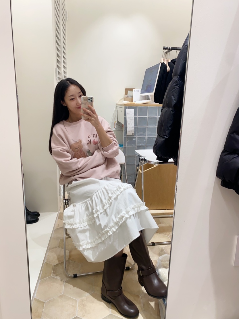 LOVE ROSIE東大門㊣實拍女士新款25秋冬半身裙中短裙荷葉邊絨LOVE ROSIE半身裙/中短裙圖色2