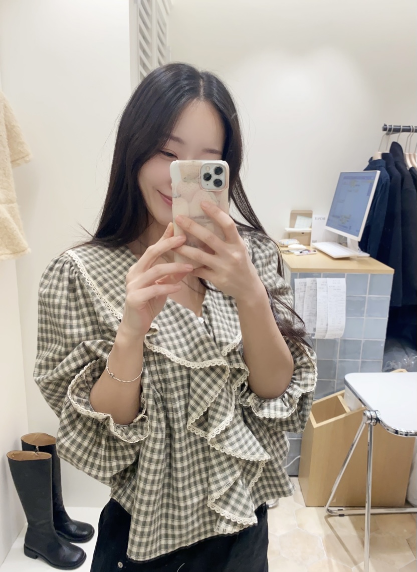 LOVE ROSIE韓國直郵㊣女裝新款人氣職業時尚襯衫蕾絲衫格紋LOVE ROSIE襯衫/蕾絲衫