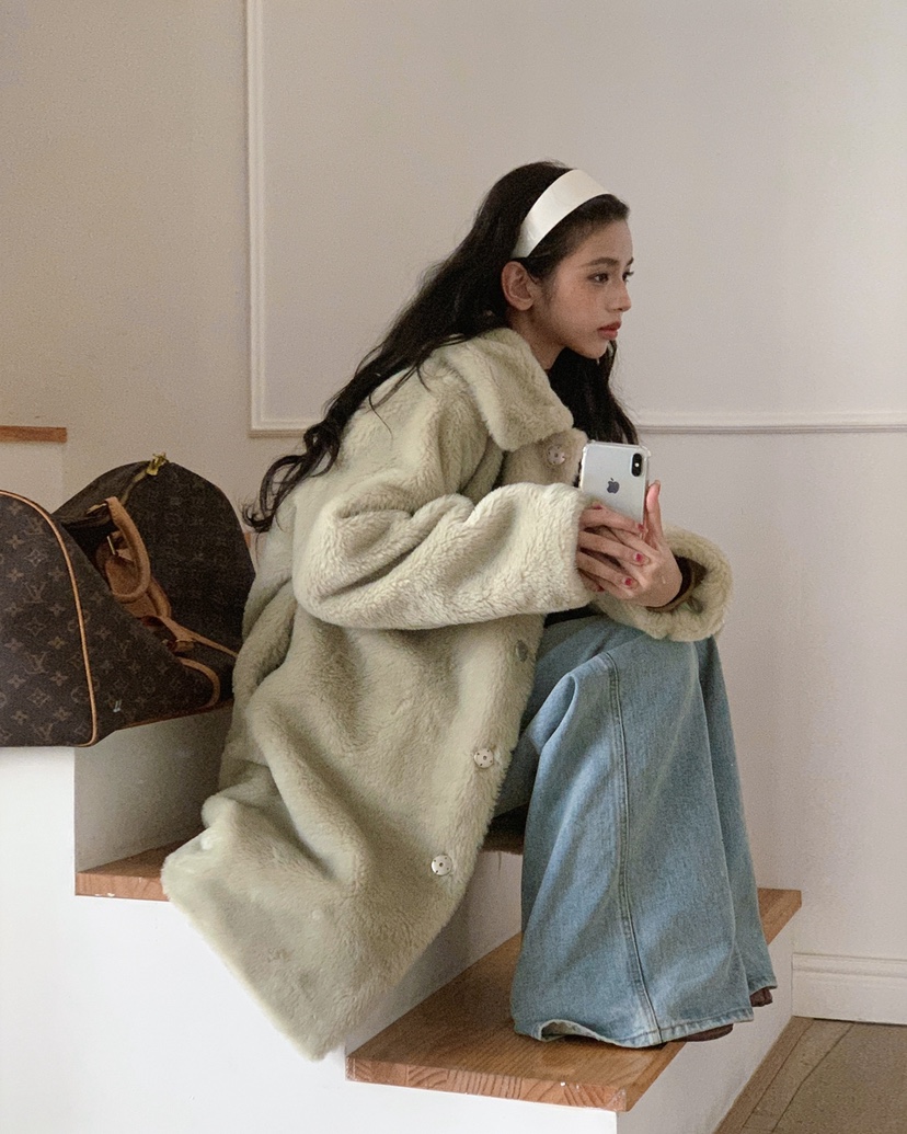 LIVE AID-P東大門㊣實拍女裝新品休閑熱賣中長款大衣皮草LIVE AID-P中長款大衣