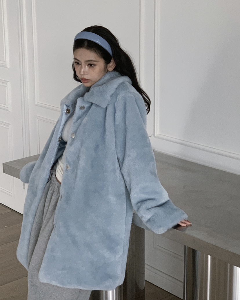 LIVE AID-P東大門㊣實拍女裝新品休閑熱賣中長款大衣皮草LIVE AID-P中長款大衣