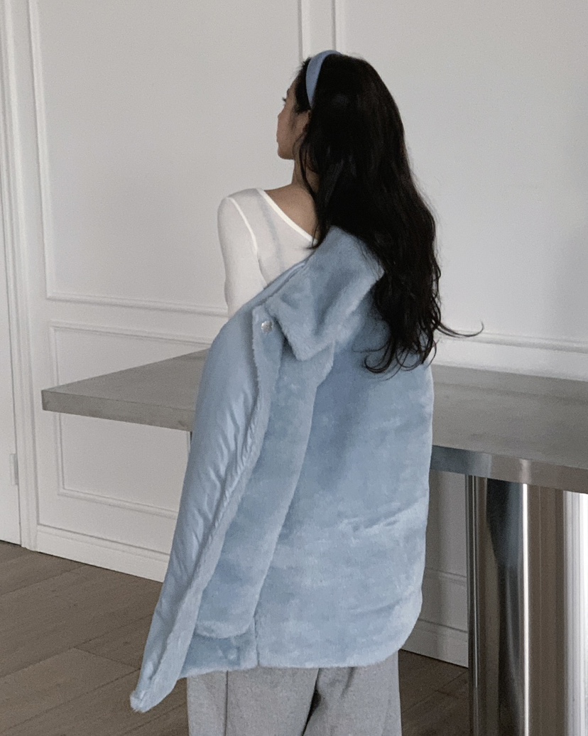 LIVE AID-P東大門㊣實拍女裝新品休閑熱賣中長款大衣皮草LIVE AID-P中長款大衣