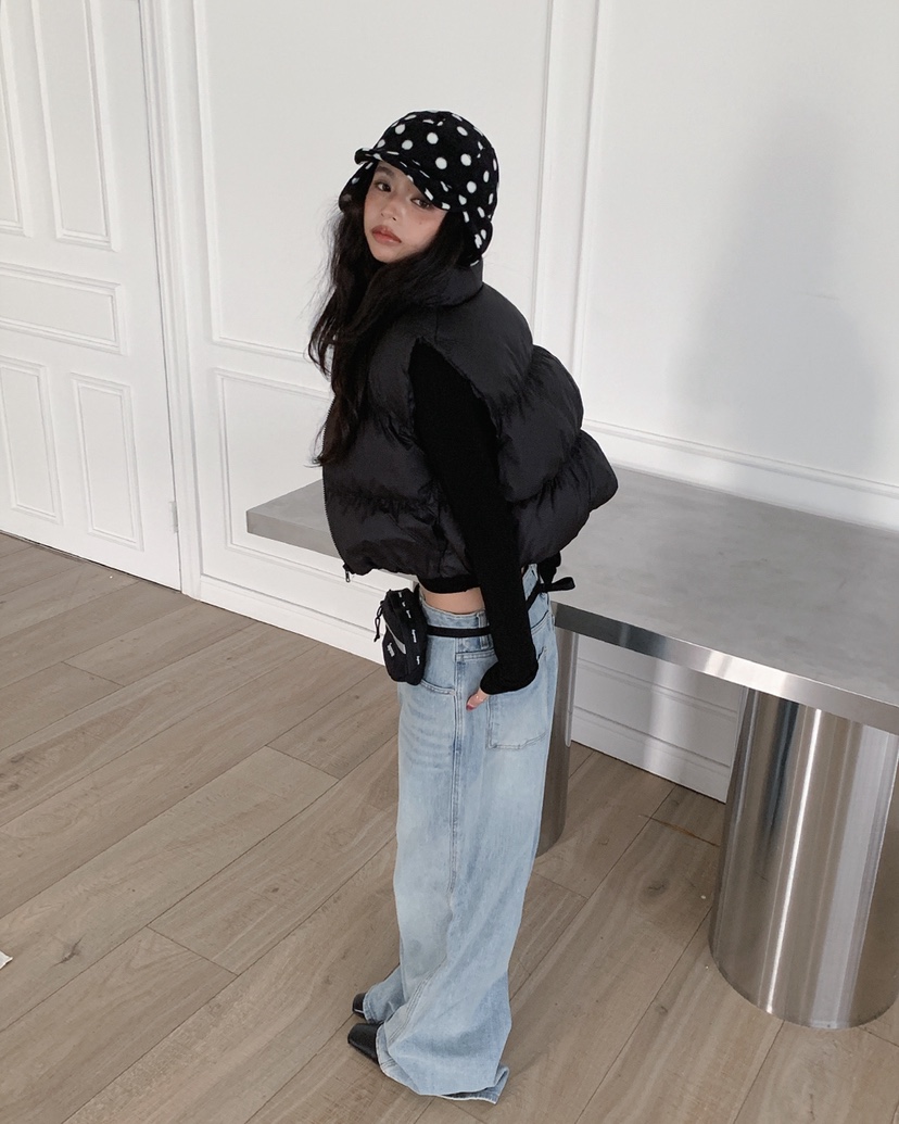 LIVE AID-P韓國直郵㊣女士新款人氣時尚職業25秋冬長袖T恤LIVE AID-P長袖T恤