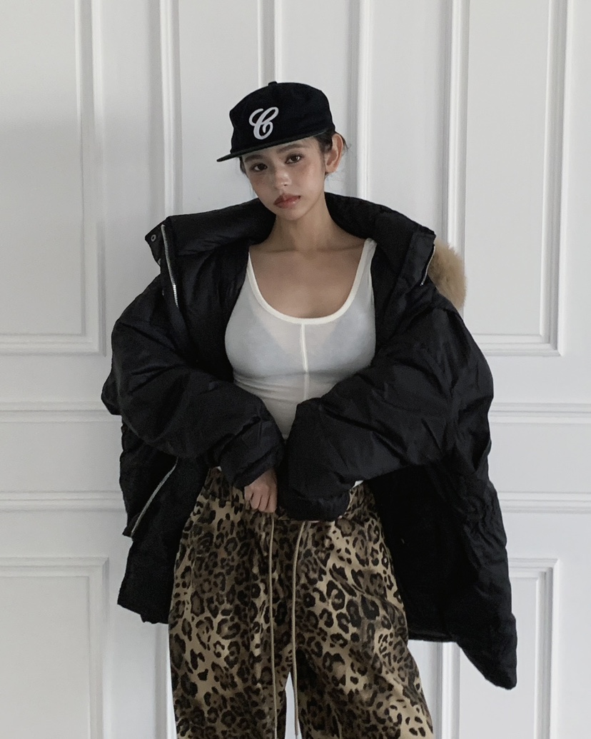 LIVE AID-P韓國直郵㊣女士新款人氣時尚職業25秋冬長袖T恤LIVE AID-P長袖T恤