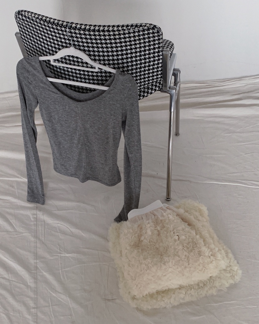 LIVE AID-P韓國直郵㊣女士新款人氣時尚職業25秋冬長袖T恤LIVE AID-P長袖T恤