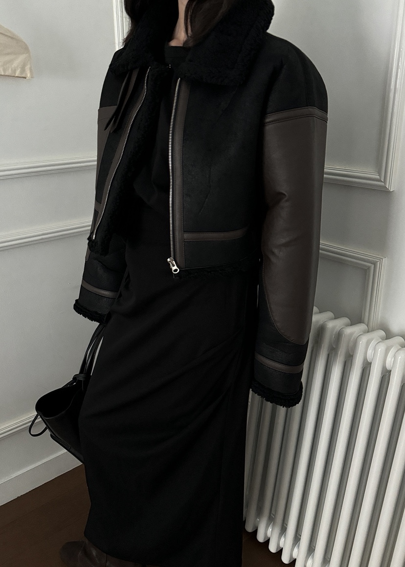 BLACK RIBBON-A東大門㊣實拍女裝新品時尚職業推薦外套打折BLACK RIBBON-A外套