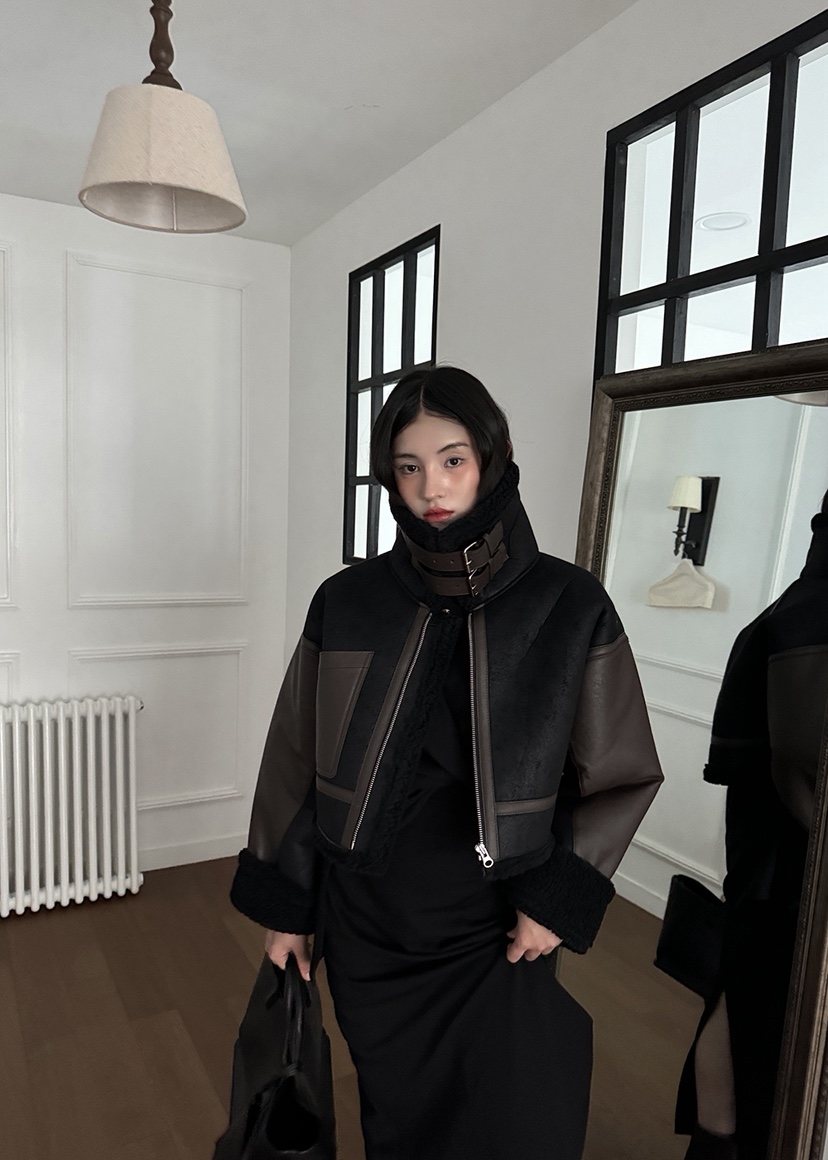 BLACK RIBBON-A東大門㊣實拍女裝新品時尚職業推薦外套打折BLACK RIBBON-A外套