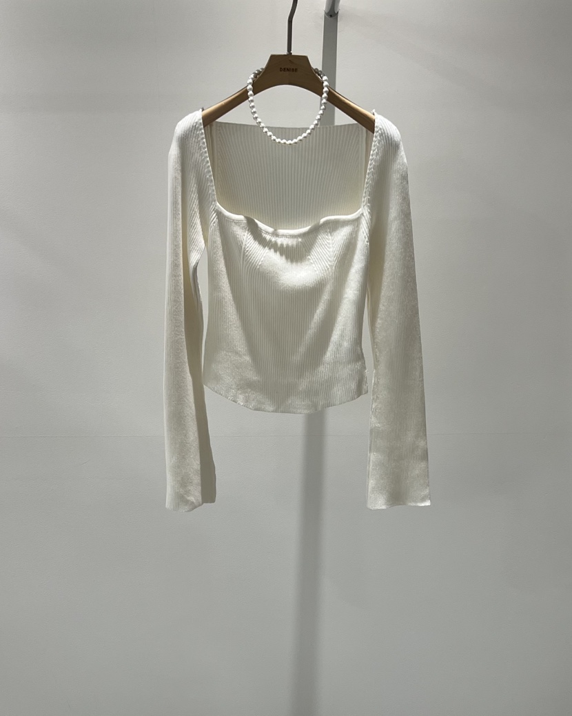 DENISE韓國直郵㊣女裝新款人氣推薦25秋冬時尚針織衫不含項鏈DENISE針織衫圖色1