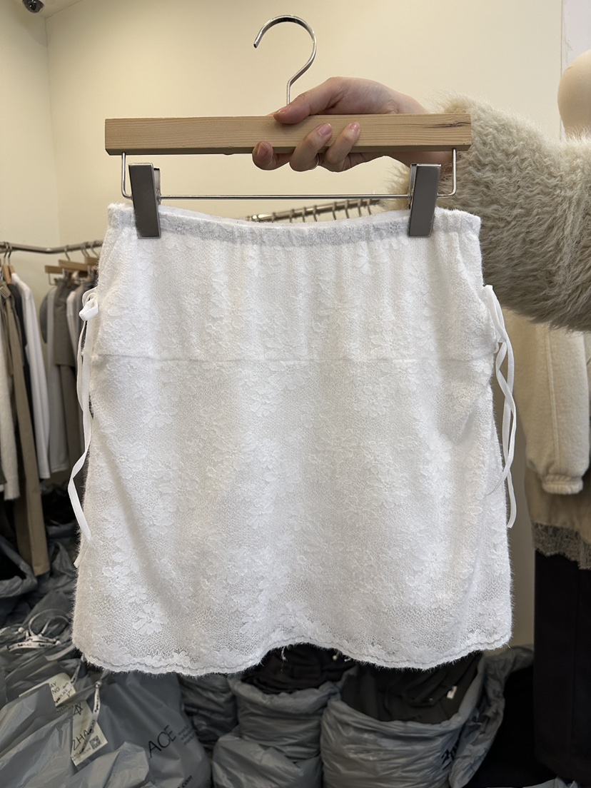 MONDAYMORING東大門㊣實拍女士新款25秋冬推薦熱賣職業短裙MONDAYMORING短裙