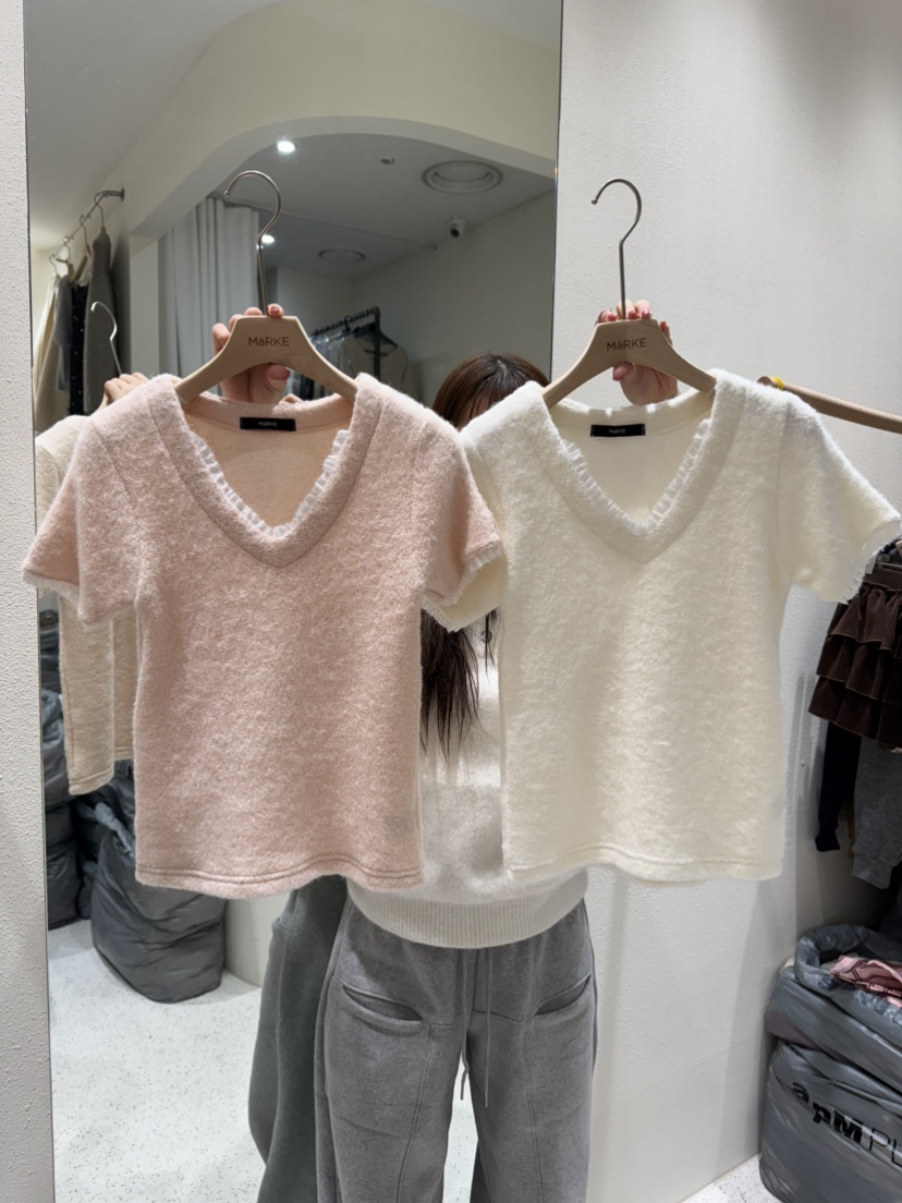 MARKE-P東大門㊣代購女裝新款時尚熱賣人氣25秋冬T恤毛皮蕾絲MARKE-PT恤