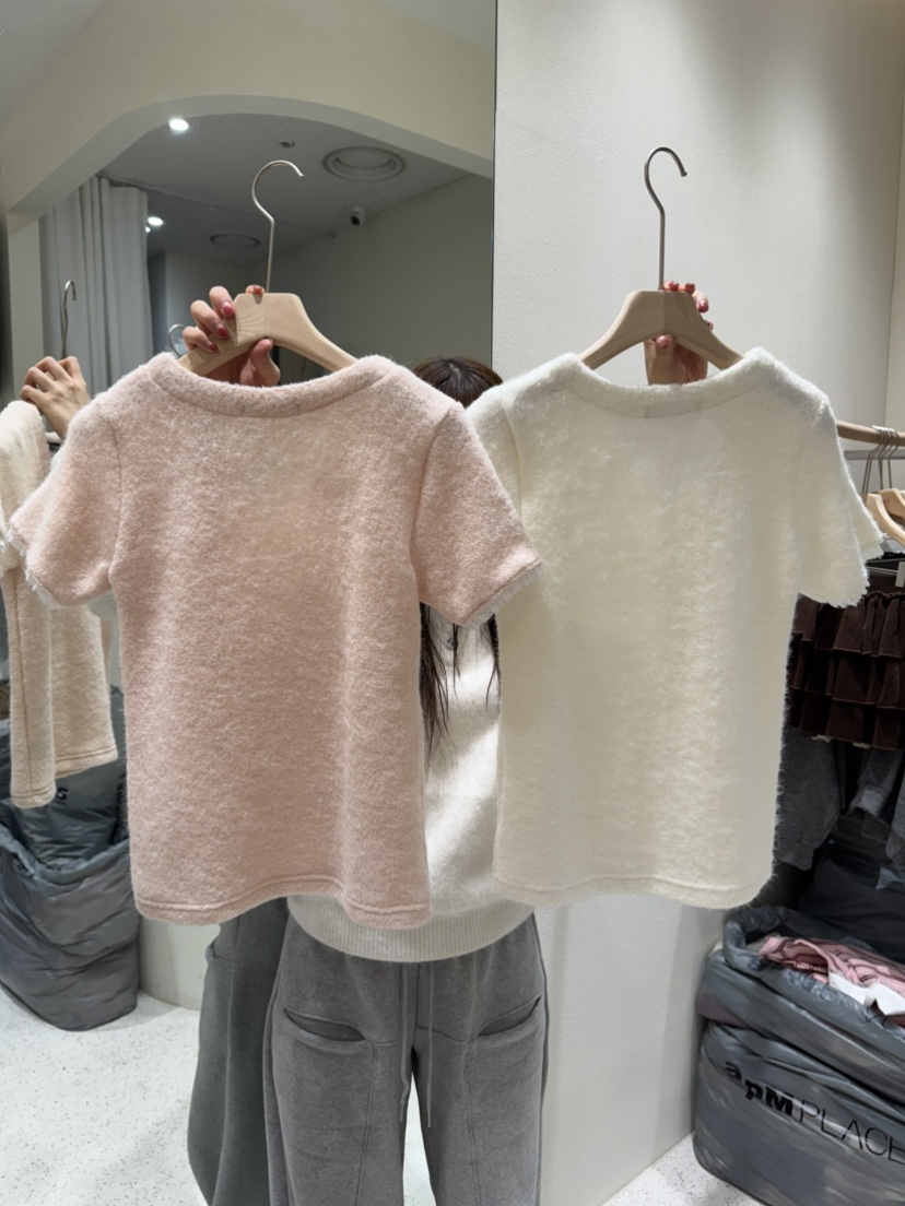 MARKE-P東大門㊣代購女裝新款時尚熱賣人氣25秋冬T恤毛皮蕾絲MARKE-PT恤