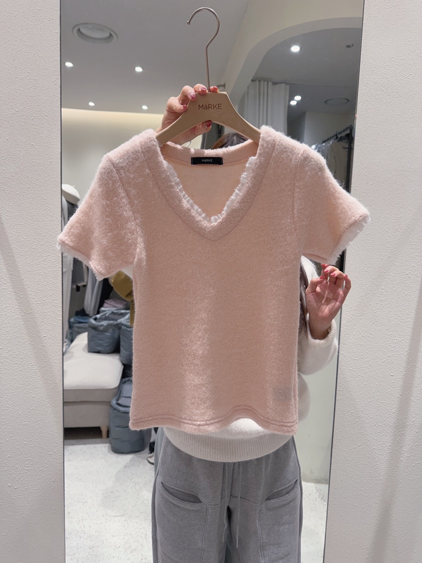 MARKE-P東大門㊣代購女裝新款時尚熱賣人氣25秋冬T恤毛皮蕾絲MARKE-PT恤圖色1