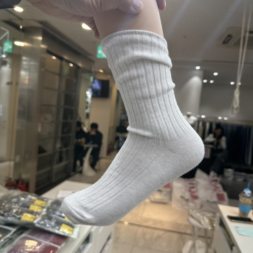 AILEEN韓國直郵㊣女裝新款熱賣時尚推薦人氣職業休閑25秋冬襪子LEJUNEV襪子圖色4