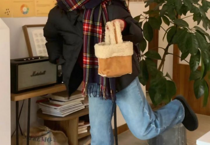 TROUVAILLE東大門㊣實拍女裝新款熱賣職業時尚手拿包腋下包TROUVAILLE手拿包/腋下包