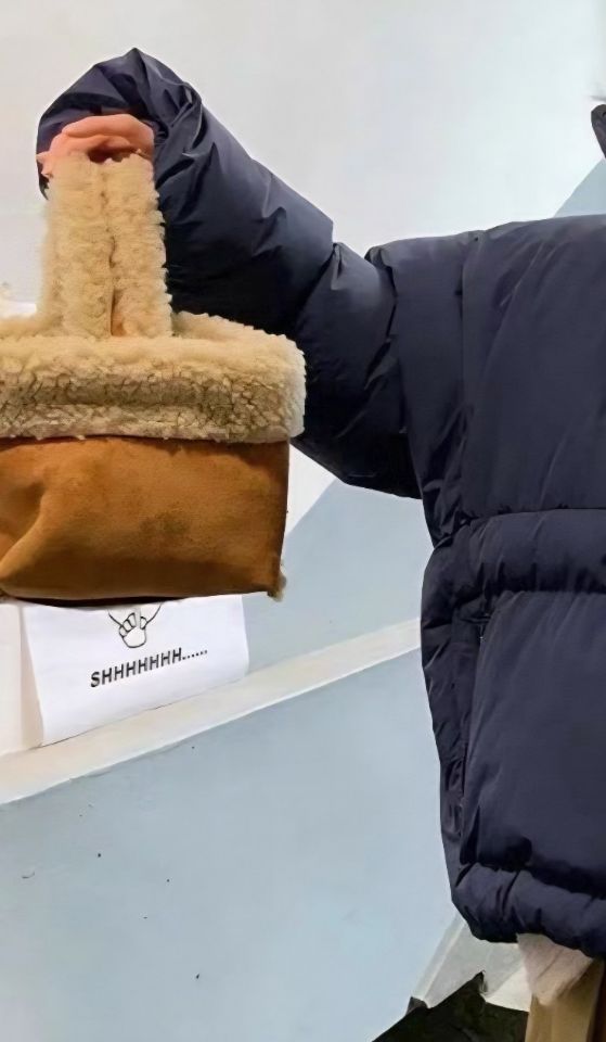 TROUVAILLE東大門㊣實拍女裝新款熱賣職業時尚手拿包腋下包TROUVAILLE手拿包/腋下包