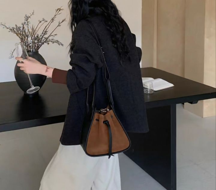 TROUVAILLE東大門㊣直郵女裝新品推薦手拿包腋下包絨面革牛皮TROUVAILLE手拿包/腋下包